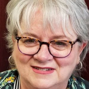 Meet your Posher, Donella